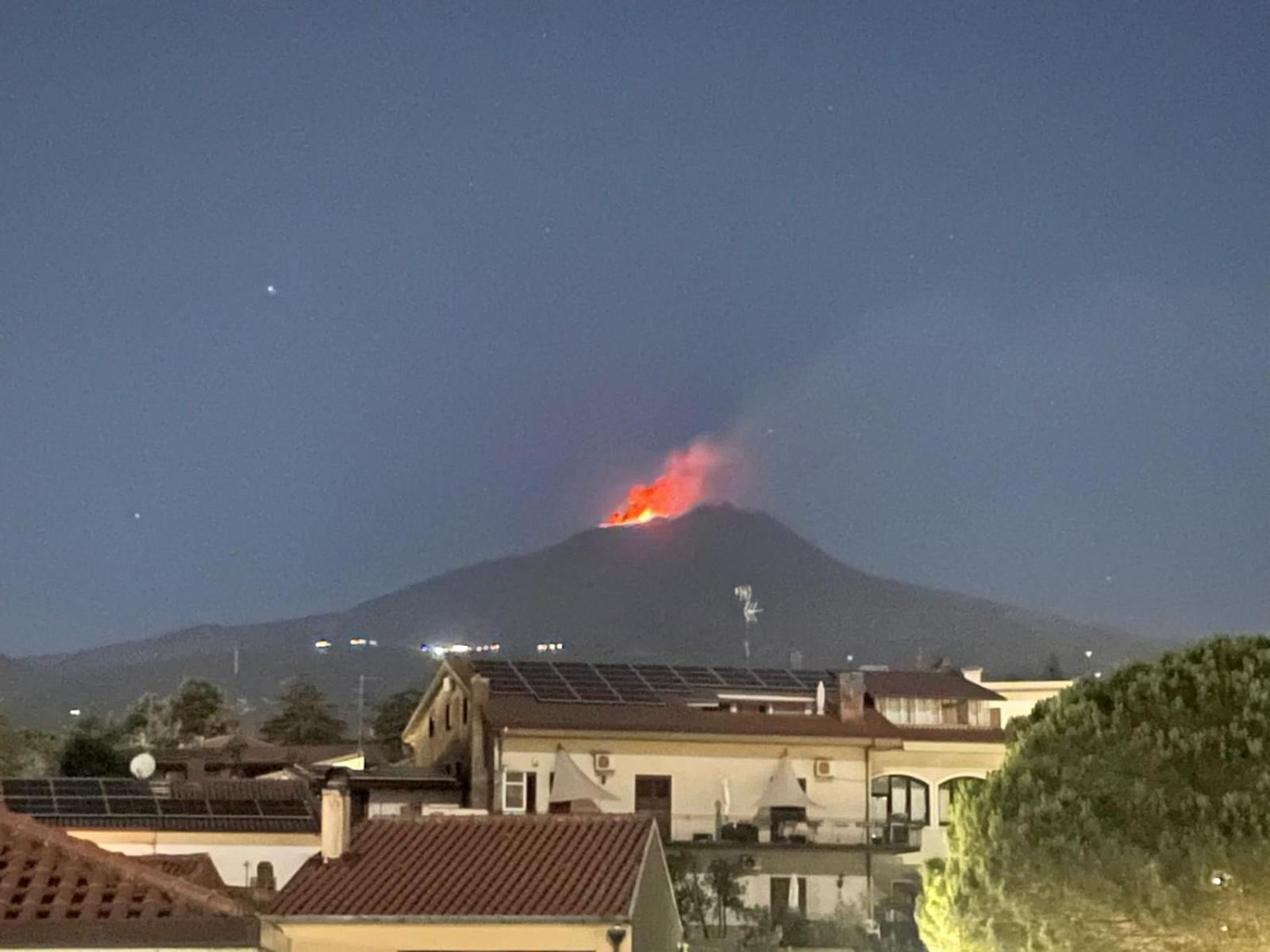 La Dama Dell'Etna Bed and Breakfast Nicolosi Εξωτερικό φωτογραφία